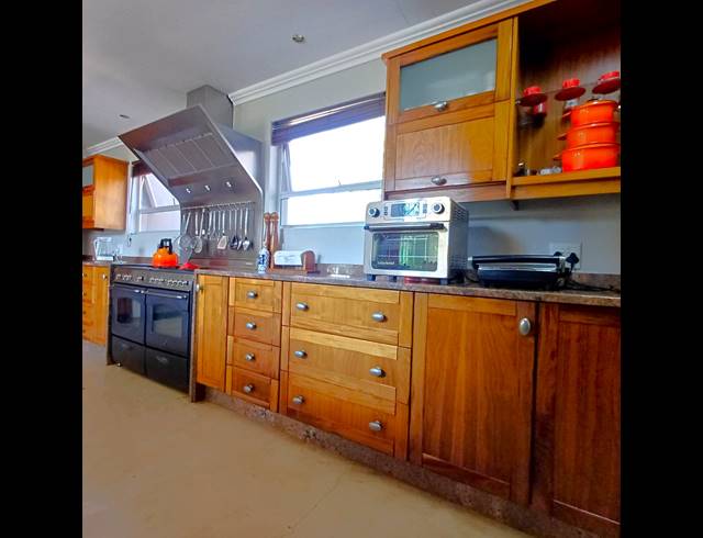 10.50HA FARM FOR SALE IN STERKFONTEIN AH